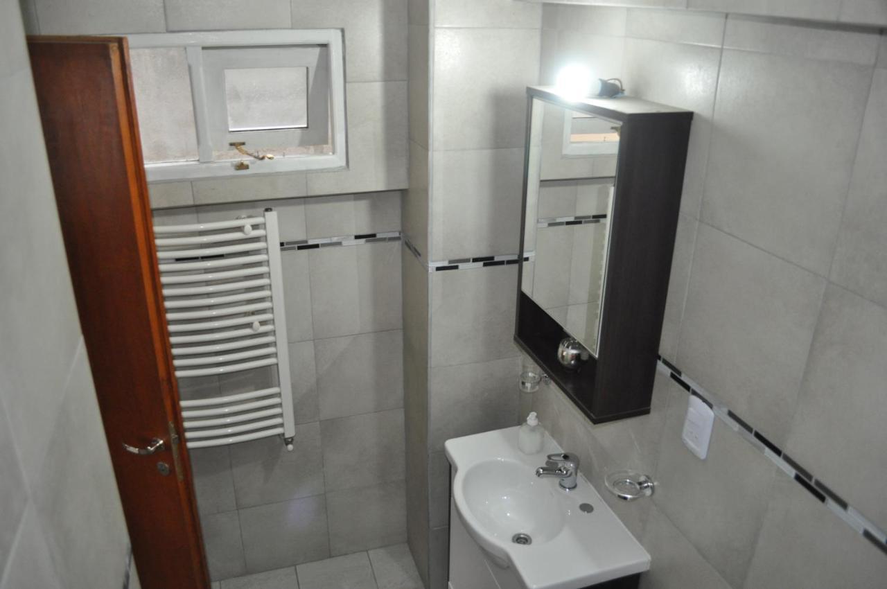Ms Hotel Campos 26 Ushuaia Dış mekan fotoğraf